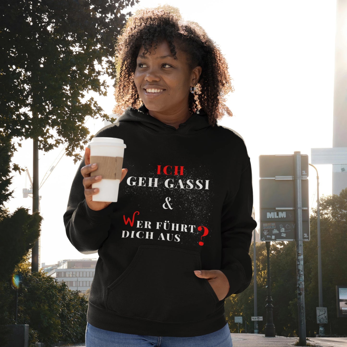HigherBlanks Premium Hoodie - ICH GEH GASSI & WER FÜHRT DICH AUS ?