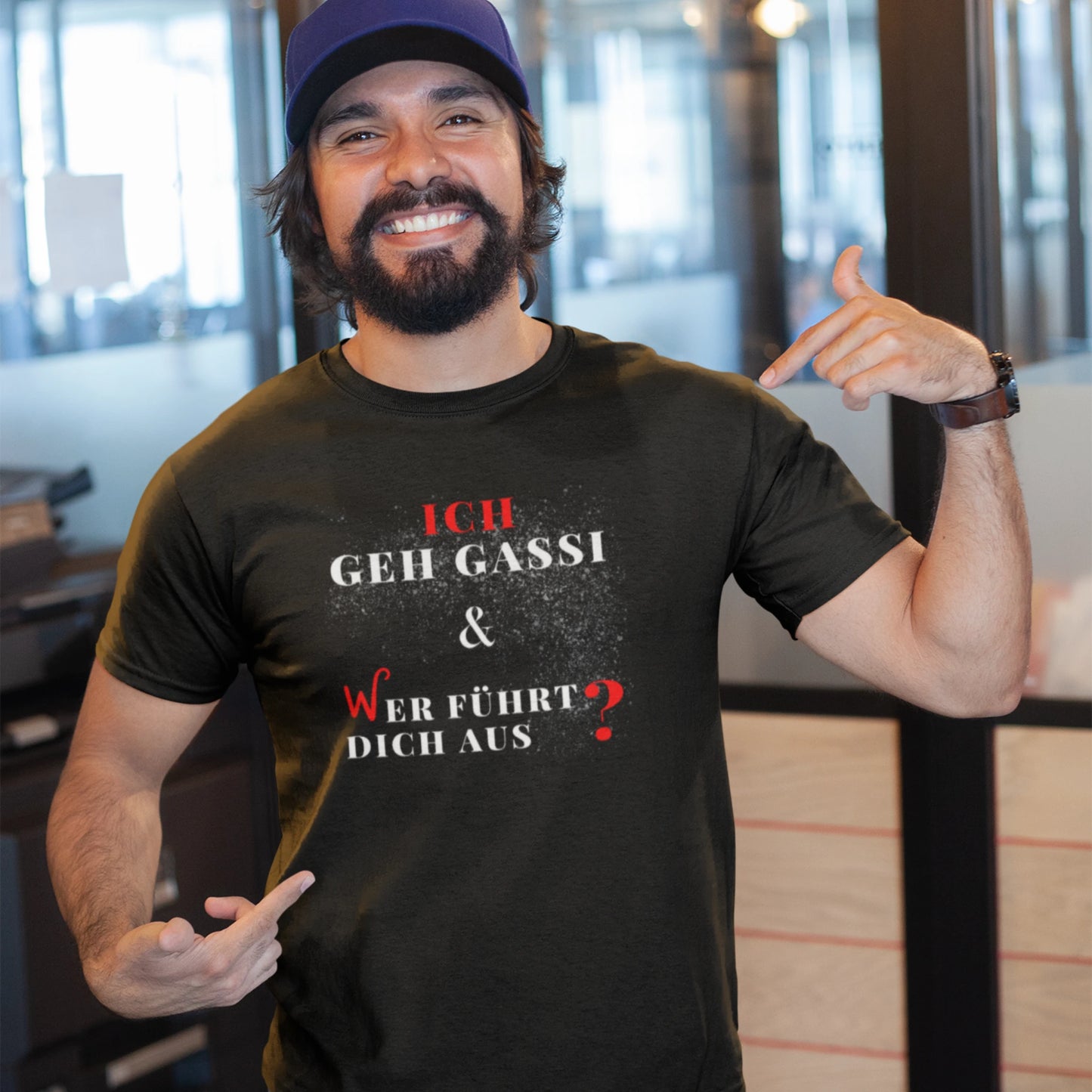 HigherBlanks Premium T-Shirt - ICH GEH GASSI & WER FÜHRT DICH AUS ?