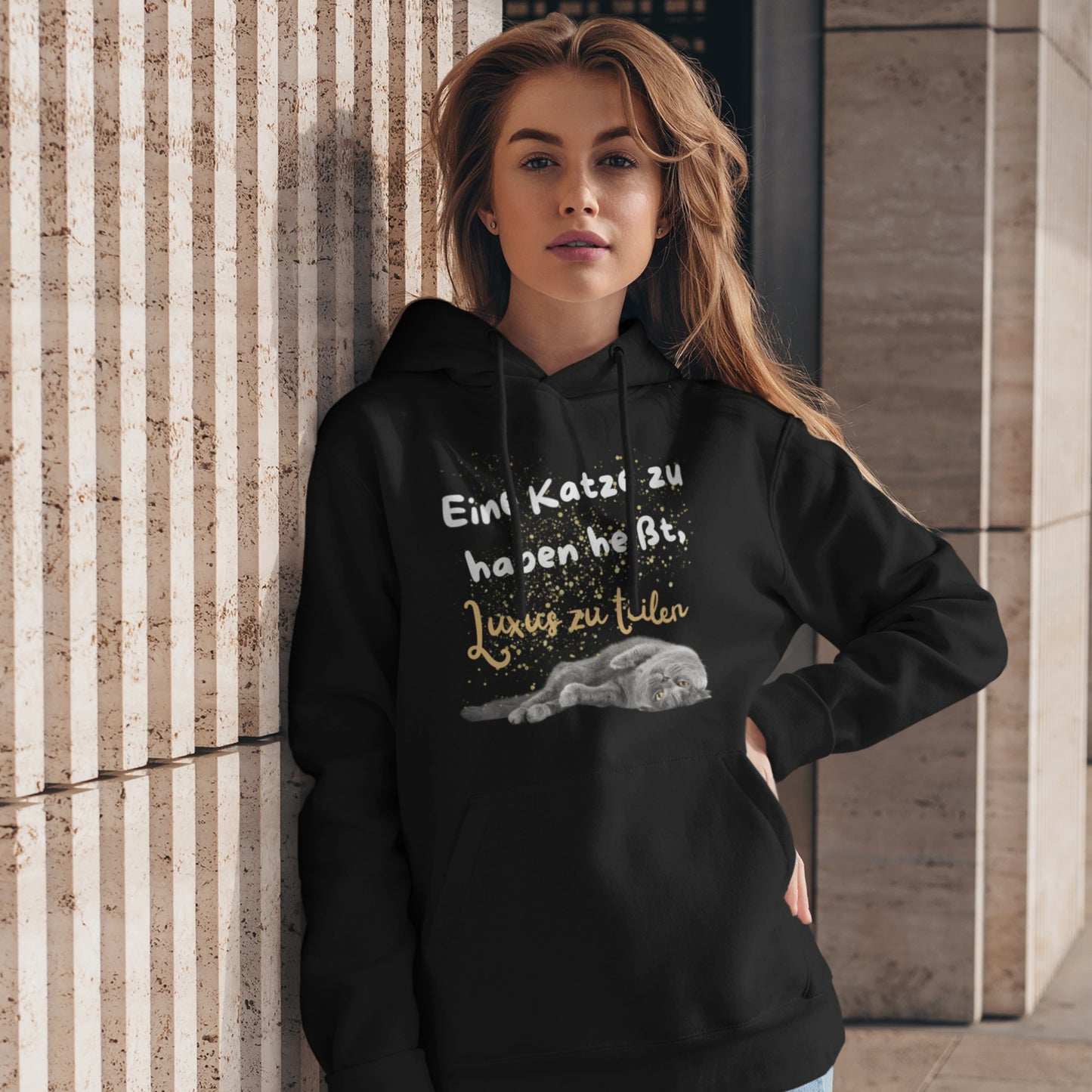 VACANCY Oversized Hoodie - Eine Katze zu haben heißt, Luxus zu teilen