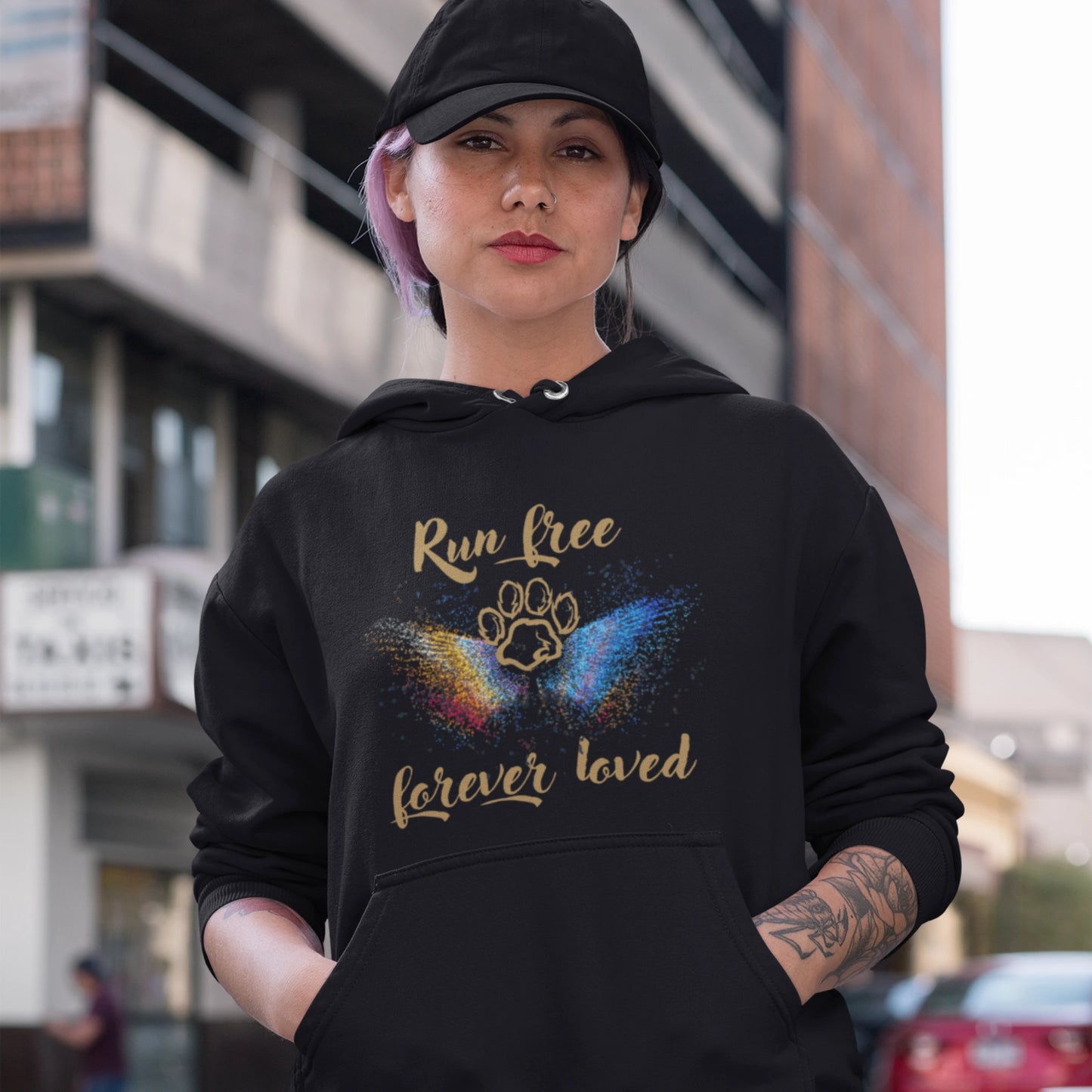 VACANCY Oversized Hoodie - Run free forever loved Hund