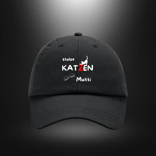 Schwarze Dad Cap mit Katzenmotiv und dem Aufdruck „stolze KATZEN Mutti“, Vorderansicht.
