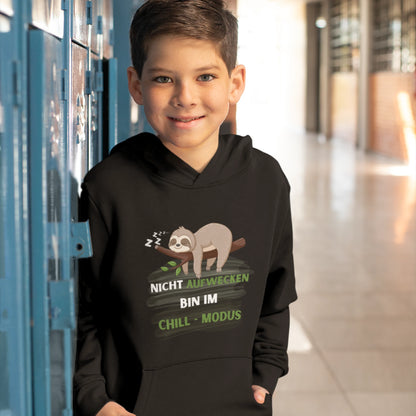 Kinder-Hoodie mit Statement „NICHT AUFWECKEN BIN IM CHILL-MODUS“ – Galeriebild